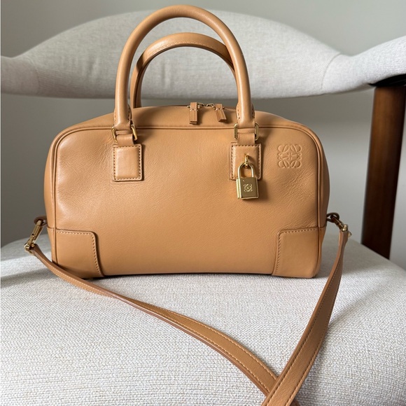 Loewe Handbags - Loewe Retail-$3450 Amazona 23 Leather Bowling Bag in Warm Desert -good condition